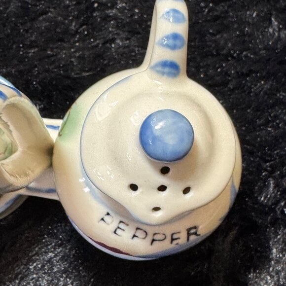 Vintage  NASCO Rooster Sugar Bowl & Creamer/ Salt And Pepper Set 6 Pieces Total - Picture 5 of 13